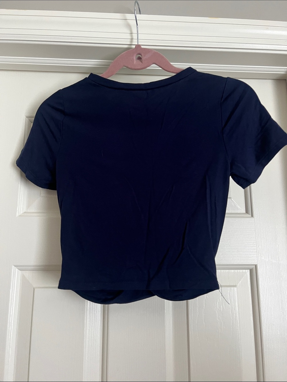 Twist-Hem Navy Short Sleeve Crop Top - Picture 3 of 3
